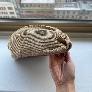 Beach-style chic beige hat